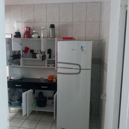 Apto Com Piscina 100 Mts Da Praia Прая-Гранди Экстерьер фото