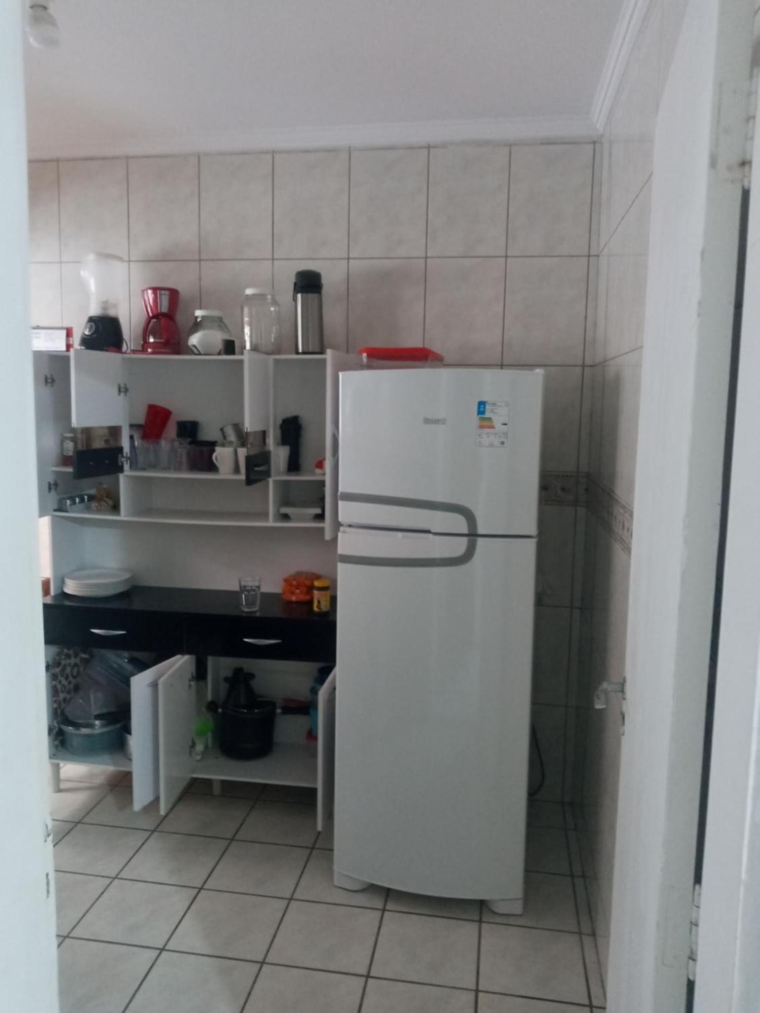 Apto Com Piscina 100 Mts Da Praia Прая-Гранди Экстерьер фото